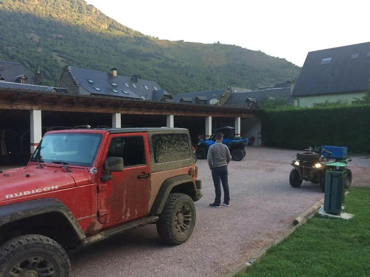 Guest house Hostal Talabart Les